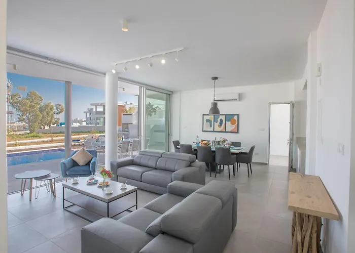 Schoene Olivine Pearl Ol5 Mit Garten By Interhome *