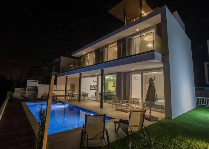 Schoene Olivine Pearl Ol5 Mit Garten By Interhome *