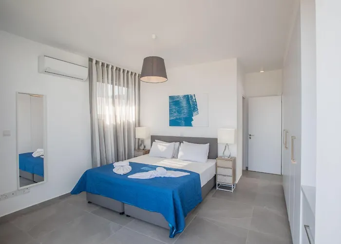 Schoene Olivine Pearl Ol5 Mit Garten By Interhome *