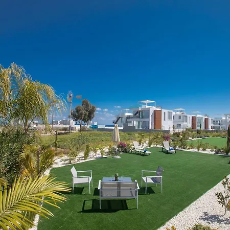 بيت للعطل Schoene Olivine Pearl Ol5 Mit Garten By Interhome